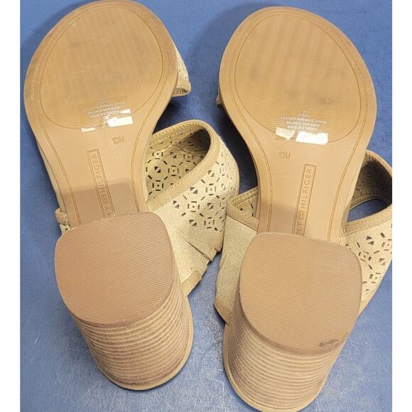 Tommy Hilfiger Slacked block heels Tan Platform Sandals SZ 10M opentoe - Picture 9 of 11